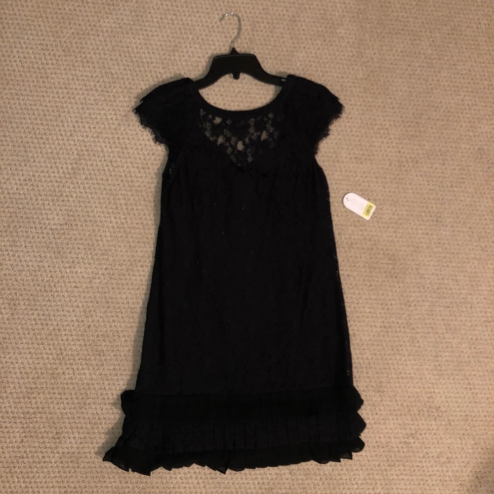 Black lace dress